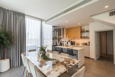 Villa en Arabian Ranches 3, Dubai, 4 dormitorios, 286.98 m², № 127401 - foto 6