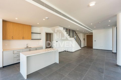 Villa en Arabian Ranches 3, Dubai, 5 dormitorios, 317.64 m², № 127402