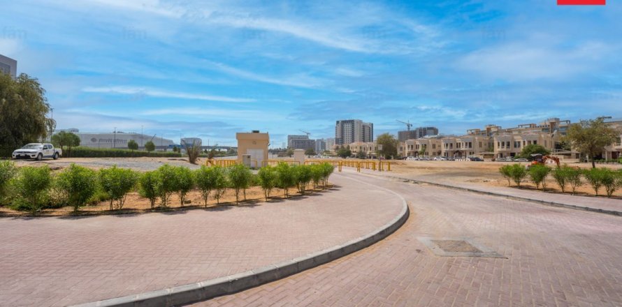 Terreno en Wadi Al Safa 2, Dubai, 517.3 m², № 22470