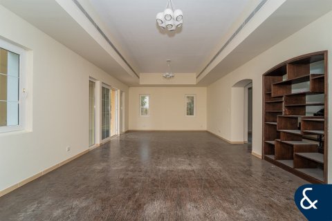 فيلا في المرابع العربية, دبي 3 غرف نوم, 331 م² رقم 98446 - صورة 2