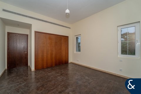 فيلا في المرابع العربية, دبي 3 غرف نوم, 331 م² رقم 98446 - صورة 9