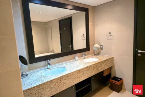 Appartement à Palm Jumeirah, Dubai, 1 chambre, 107.6 m², № 49353 - photo 14