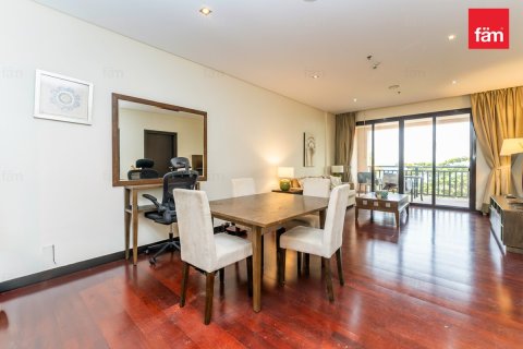 Apartment in Palm Jumeirah, Dubai 1 bedroom, 107.6 sq.m. № 49353 - photo 4