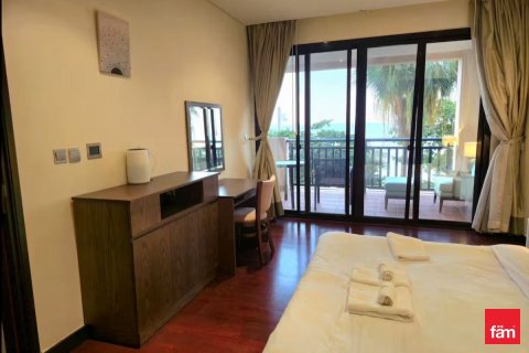 Appartement à Palm Jumeirah, Dubai, 1 chambre, 107.6 m², № 49353 - photo 8