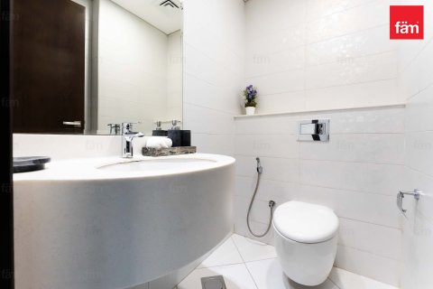 Appartement à Motor City, Dubai, 2 chambres, 111.7 m², № 49355 - photo 10