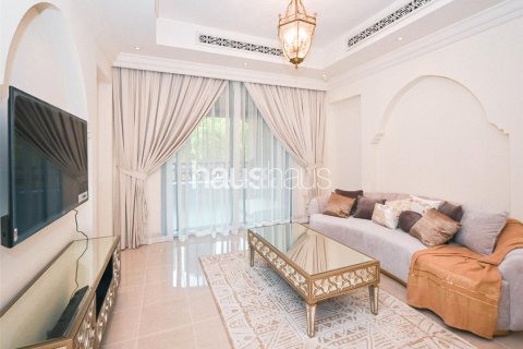 Apartment in Downtown Dubai (Downtown Burj Dubai), Dubai 2 bedrooms, 137 sq.m. № 44965 - photo 3