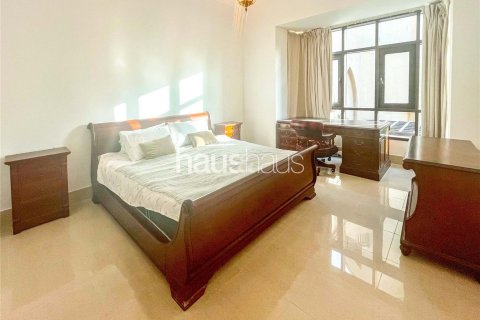Apartment in Downtown Dubai (Downtown Burj Dubai), Dubai 2 bedrooms, 137 sq.m. № 44965 - photo 8