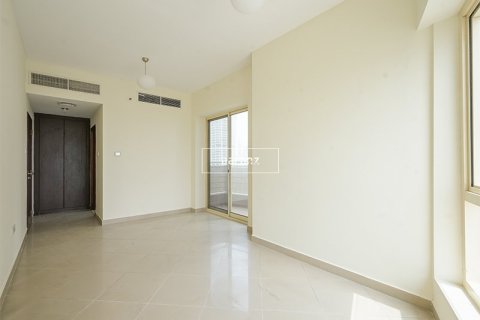 Apartment in Jumeirah Lake Towers, Dubai 2 bedrooms, 123.2 sq.m. № 49778 - photo 5