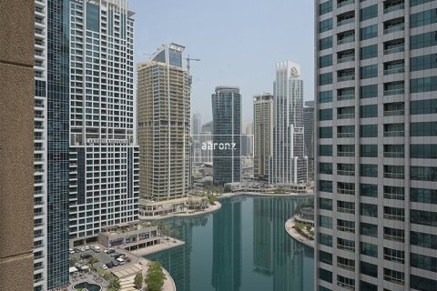 Apartment in Jumeirah Lake Towers, Dubai 2 bedrooms, 123.2 sq.m. № 49778 - photo 16