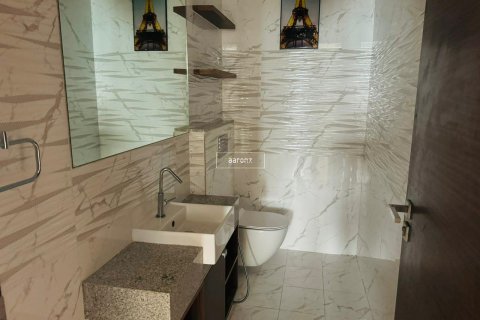 Appartement à Al Kifaf, Dubai, 2 chambres, 151.5 m², № 49781 - photo 12