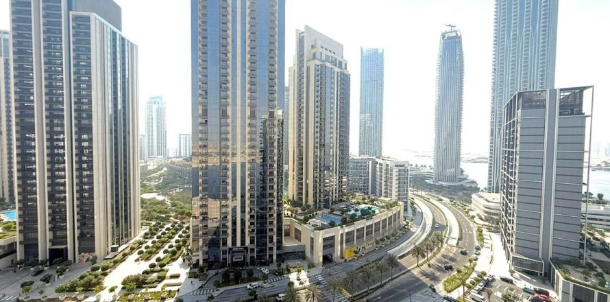 Квартира в Дубае, 2 спальни, 105.1м², № 69496