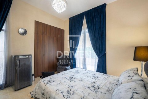 Adosado en Mudon, Dubai, 4 dormitorios, 353 m², № 86432 - foto 16
