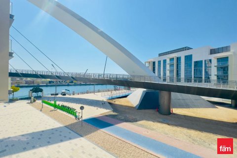 Apartment in Al Wasl, Dubai 2 bedrooms, 124.6 sq.m. № 72361 - photo 15