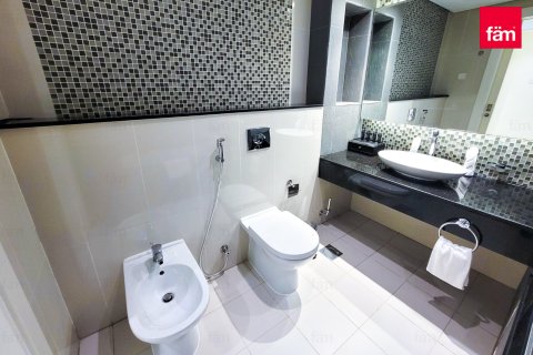 Apartment in Downtown Dubai (Downtown Burj Dubai), Dubai 2 bedrooms, 122.6 sq.m. № 72363 - photo 11