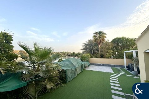 Villa in Palmera, Arabian Ranches, Dubai 3 bedrooms, 206 sq.m. № 75217 - photo 6