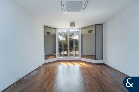 Villa à Green Community Motor City, Motor City, Dubai, 5 chambres, 458 m², № 75218 - photo 14