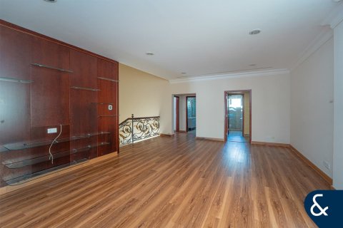 Villa à Green Community Motor City, Motor City, Dubai, 5 chambres, 458 m², № 75218 - photo 9