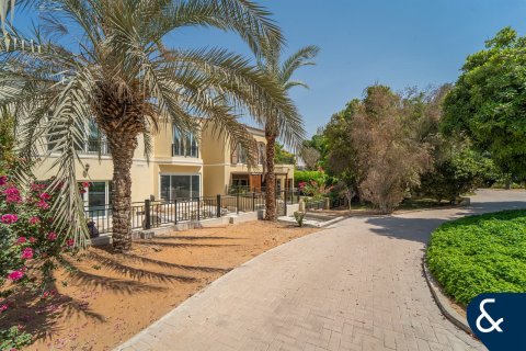Villa à Green Community Motor City, Motor City, Dubai, 5 chambres, 458 m², № 75218 - photo 1