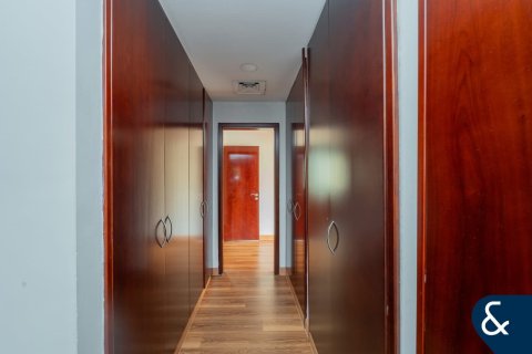 Villa à Green Community Motor City, Motor City, Dubai, 5 chambres, 458 m², № 75218 - photo 13