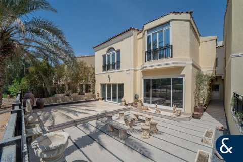 Villa à Green Community Motor City, Motor City, Dubai, 5 chambres, 458 m², № 75218 - photo 2