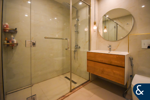 Apartment in Emaar 6 Towers, Dubai Marina, Dubai 3 bedrooms, 218 sq.m. № 75222 - photo 12