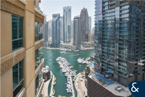 Apartment in Emaar 6 Towers, Dubai Marina, Dubai 3 bedrooms, 218 sq.m. № 75222 - photo 15