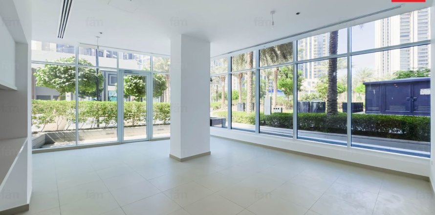 Квартира в Дубае, 3 спальни, 164.9м², № 14430