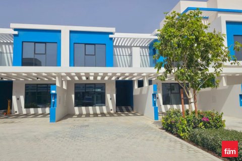 Villa en Dubai, 4 dormitorios, 144 m², № 77769 - foto 2