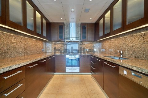 Apartamento en Downtown Dubai (Downtown Burj Dubai), Dubai, 2 dormitorios, 165.2 m², № 7716 - foto 8