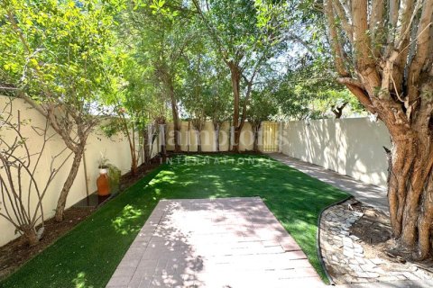 Снять в аренду виллу в Springs 12, The Springs, Дубай: 2 спальни, 174.05005438м², № 12604 - фото 23