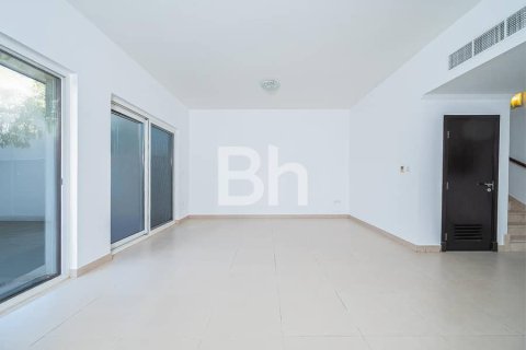 Villa à International City, Dubai, 3 chambres, 156 m², № 24856 - photo 1