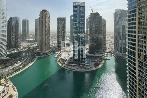 Apartment in Jumeirah Lake Towers, Dubai 2 bedrooms, 124 sq.m. № 56671 - photo 2