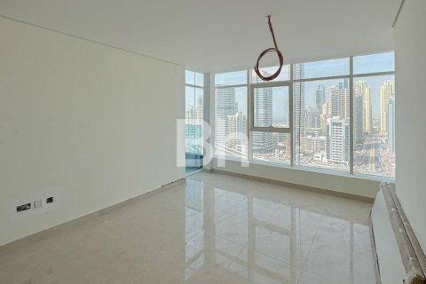 Apartment in Jumeirah Lake Towers, Dubai 2 bedrooms, 124 sq.m. № 56671 - photo 3