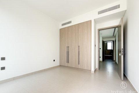 Villa in Dubai 4 bedrooms, 220 sq.m. № 77307 - photo 14