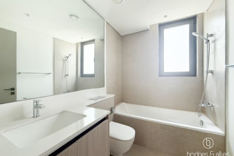 Villa in Dubai 4 bedrooms, 220 sq.m. № 77307 - photo 17