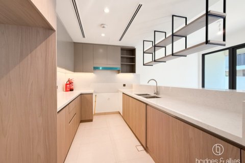 Villa in Dubai 4 bedrooms, 220 sq.m. № 77307 - photo 5