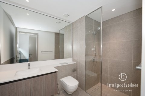 فيلا في دبي 4 غرف نوم, 271.3 م² رقم 77306 - صورة 13