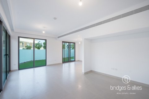 فيلا في دبي 4 غرف نوم, 271.3 م² رقم 77306 - صورة 3