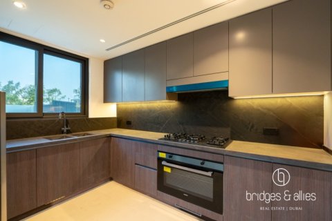 فيلا في دبي 4 غرف نوم, 271.3 م² رقم 77306 - صورة 6