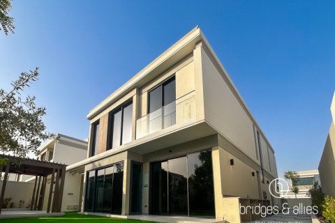 فيلا في دبي 4 غرف نوم, 432 م² رقم 77309 - صورة 2