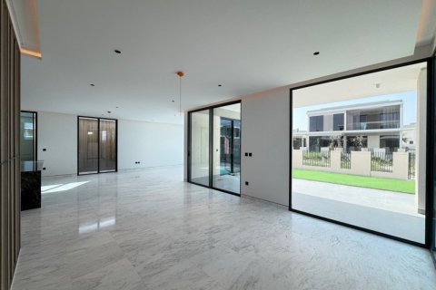 فيلا في دبي 5 غرف نوم , 577.4 م² رقم 77308 - صورة 3