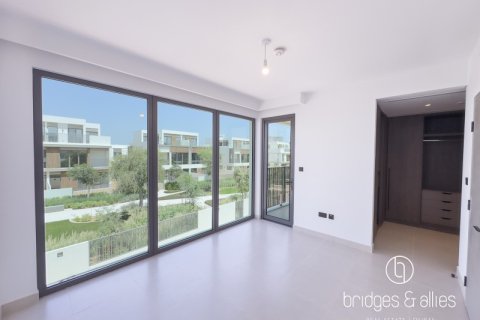 فيلا في دبي 4 غرف نوم, 308.3 م² رقم 77304 - صورة 10