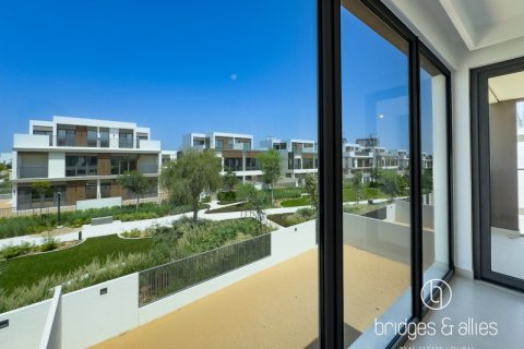 فيلا في دبي 4 غرف نوم, 308.3 م² رقم 77304 - صورة 23