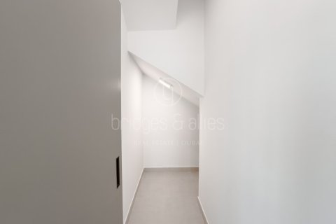 فيلا في دبي 4 غرف نوم, 224.5 م² رقم 77305 - صورة 24