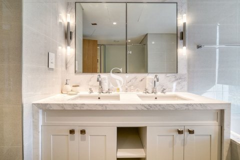 Apartment in Downtown Dubai (Downtown Burj Dubai), Dubai 2 bedrooms, 159 sq.m. № 72455 - photo 13