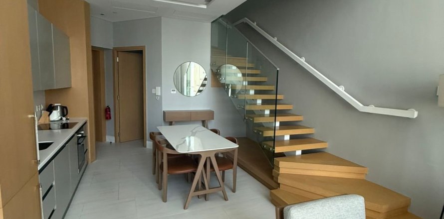 Appartement à Business Bay, Dubai, 1 chambre, 104.1 m², № 84223