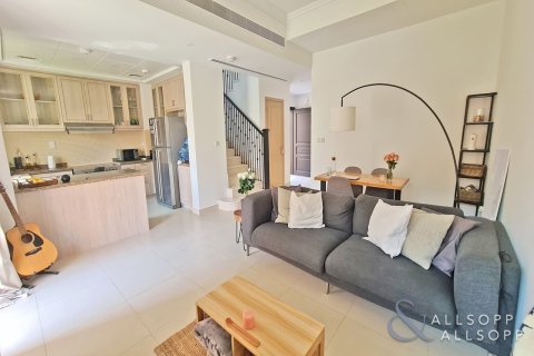 Villa à Bella Casa, Serena, Dubai, 2 chambres, 141 m², № 91344 - photo 3