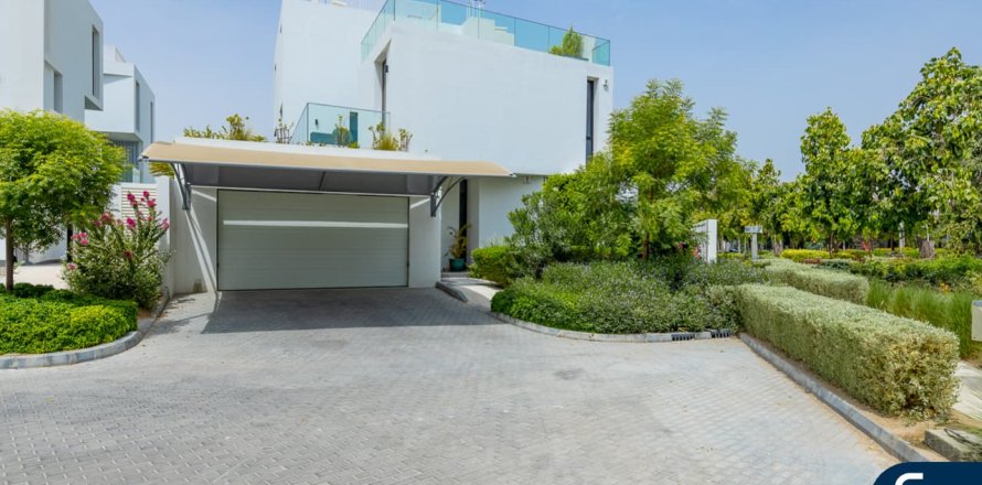 Villa à Al Barari, Dubai, 5 chambres, 616 m², № 91342
