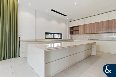 Купить виллу в Jumeirah Village Triangle, Дубай: 5 спален, 469м², № 91335 - фото 15