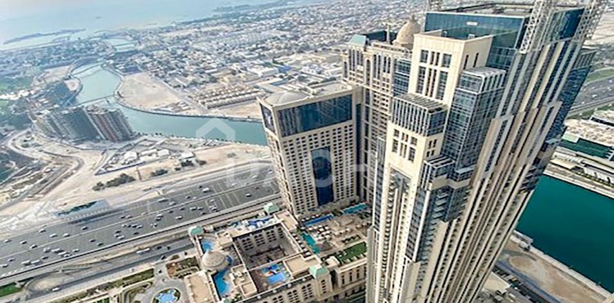 Apartment in Al Habtoor City, Business Bay, Dubai 2 bedrooms, 140 sq.m. № 105133